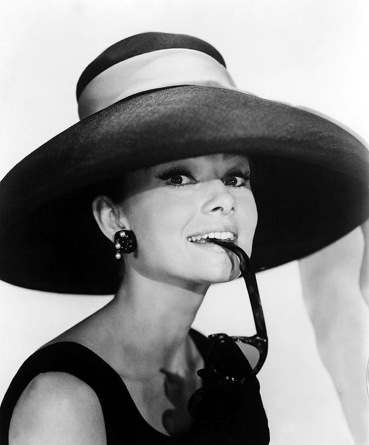 About 13PennyLane -Audrey Hepburn classic style and beauty