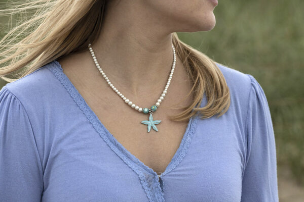 Magnetic Therapy Necklace with Blue Starfish Pendant - Headache, Insomnia, Arthritis Relief